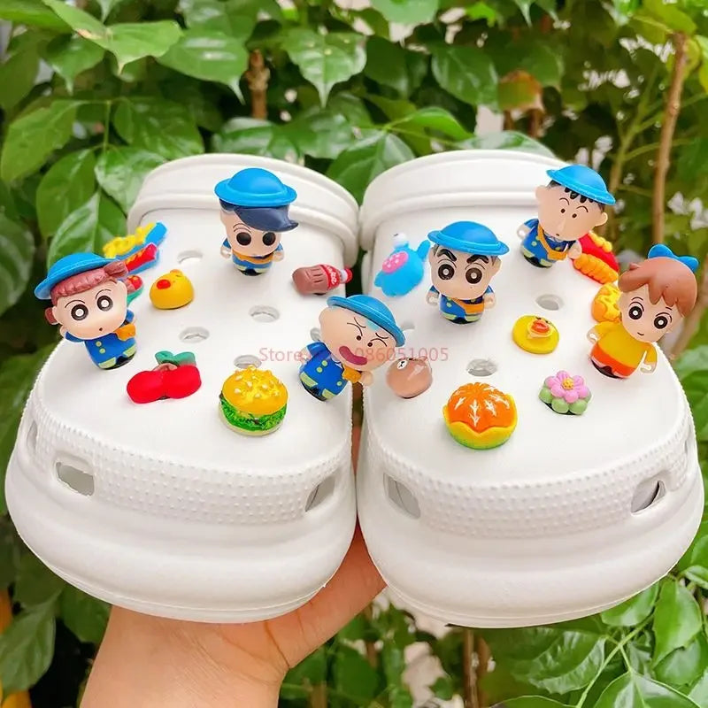 Crayon Shin-Chan 3d Pvc Decoration Buckle Little Cartoon Resin Hole Shoe Own Cave Sandal Design Charms Boy Girl  Accessory
