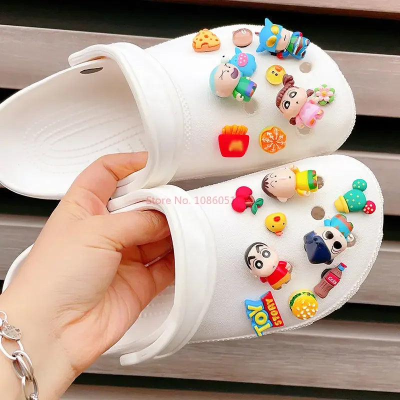 Crayon Shin-Chan 3d Pvc Decoration Buckle Little Cartoon Resin Hole Shoe Own Cave Sandal Design Charms Boy Girl  Accessory