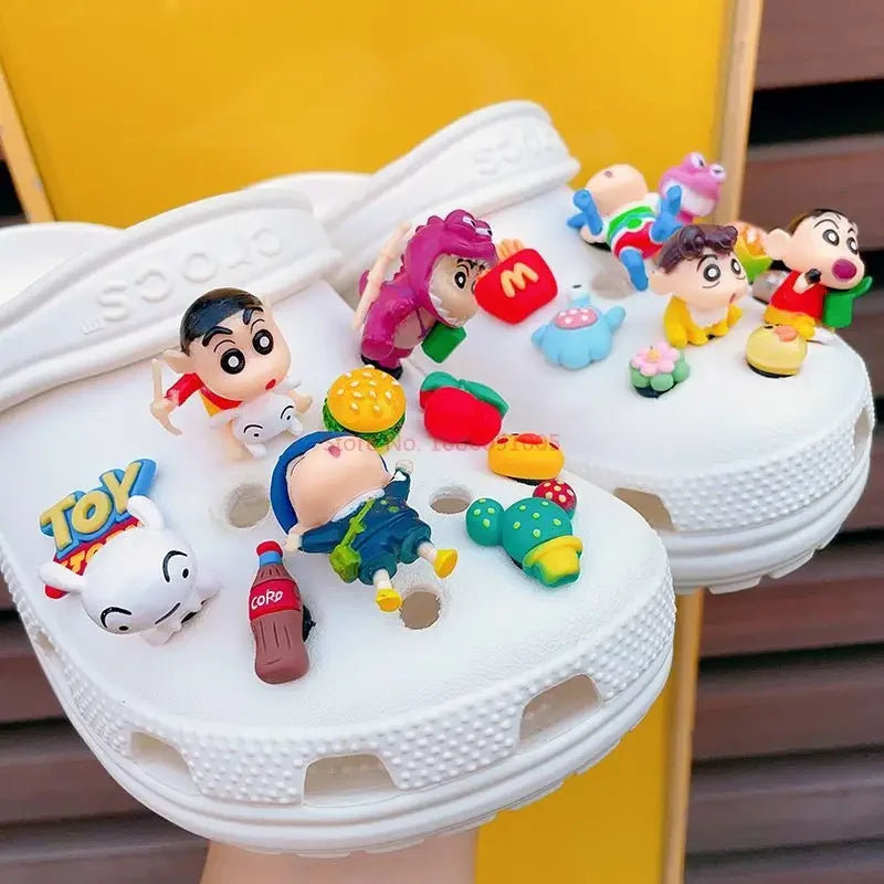 Crayon Shin-Chan 3d Pvc Decoration Buckle Little Cartoon Resin Hole Shoe Own Cave Sandal Design Charms Boy Girl  Accessory