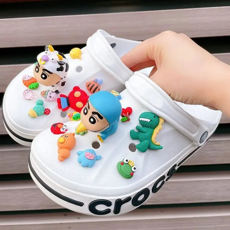 Crayon Shin-Chan 3d Pvc Decoration Buckle Little Cartoon Resin Hole Shoe Own Cave Sandal Design Charms Boy Girl  Accessory