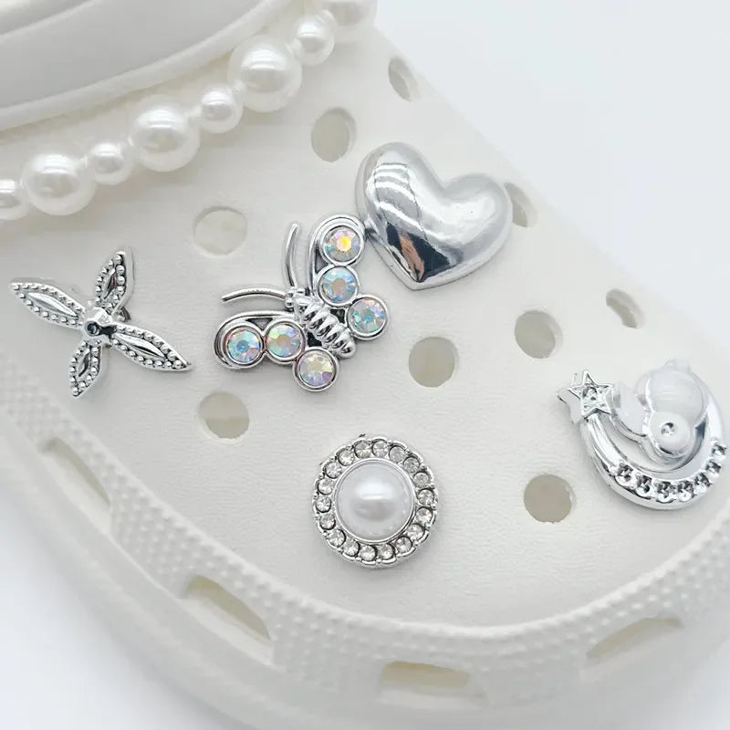 New Fashion Shoe Charms for DIY Rhinestone Pearl Metal Decoration Buckle for Hole Shoe Charm Accessories Kids Party Girls Gift