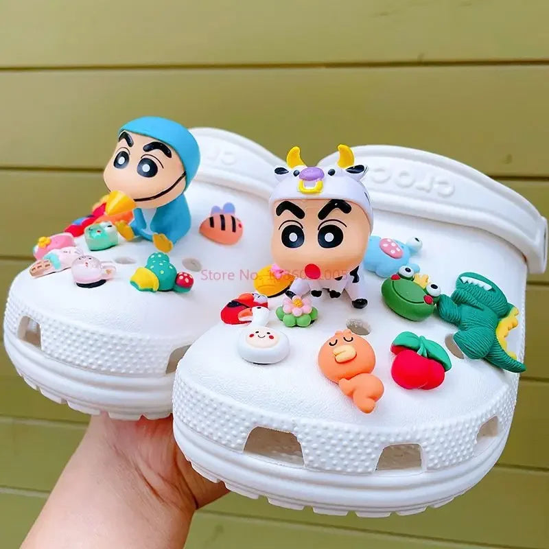 Crayon Shin-Chan 3d Pvc Decoration Buckle Little Cartoon Resin Hole Shoe Own Cave Sandal Design Charms Boy Girl  Accessory