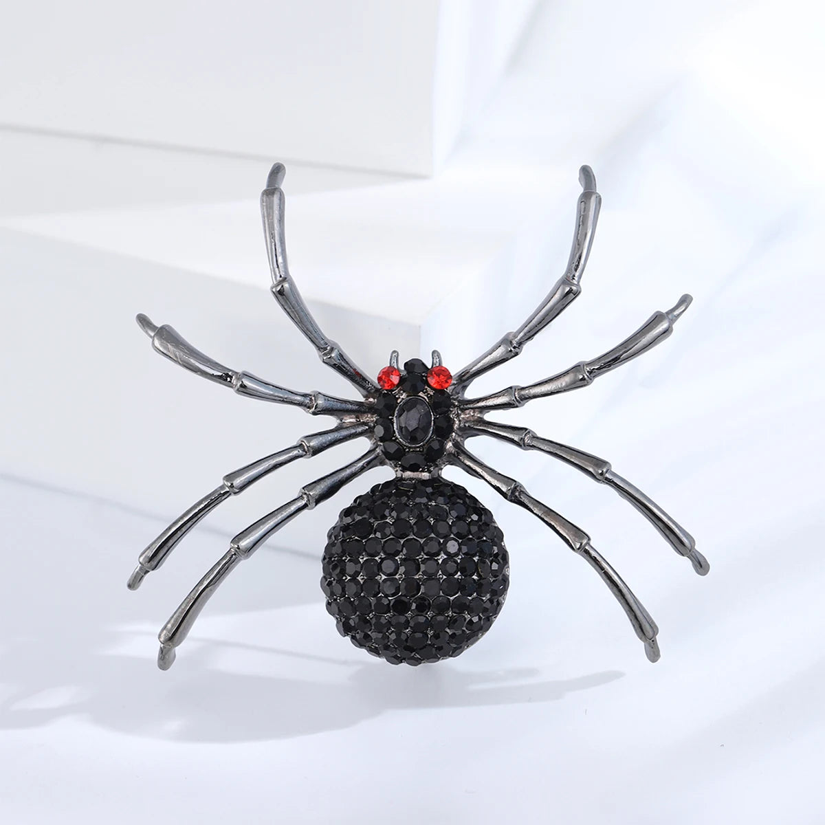 Halloween European and American Creative Retro Spider Breast Pin Fashion Men's Suit Personalized Collar Pin Pin Accessories