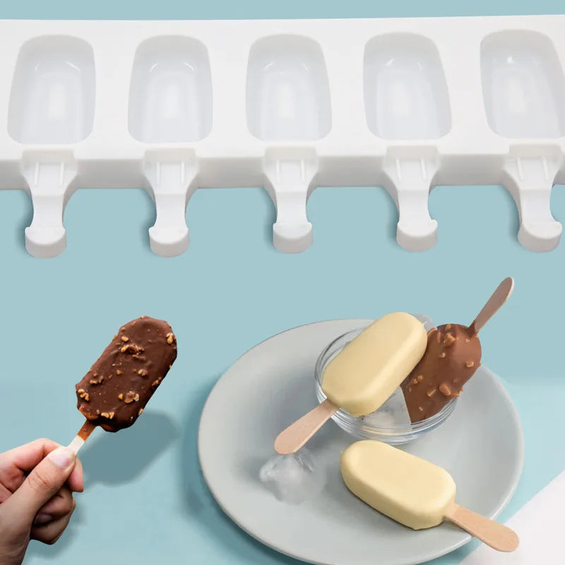 4/8 Hole Ice cream Silicone Mold Dessert Freezer Fruit Popsicle Maker Mold DIY Homemade Ice cream Mold With Stick