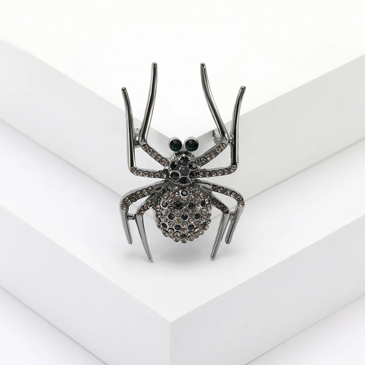 Halloween European and American Creative Retro Spider Breast Pin Fashion Men's Suit Personalized Collar Pin Pin Accessories