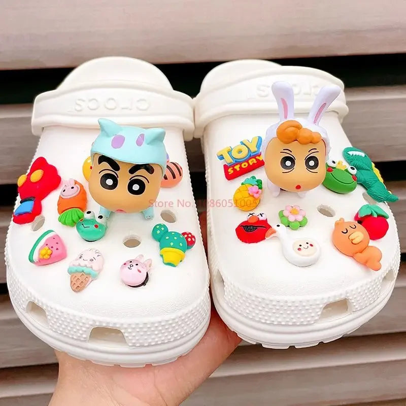 Crayon Shin-Chan 3d Pvc Decoration Buckle Little Cartoon Resin Hole Shoe Own Cave Sandal Design Charms Boy Girl  Accessory