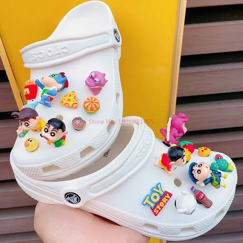 Crayon Shin-Chan 3d Pvc Decoration Buckle Little Cartoon Resin Hole Shoe Own Cave Sandal Design Charms Boy Girl  Accessory